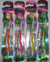 Зубная щетка Дельфин Фиксики 1 шт.